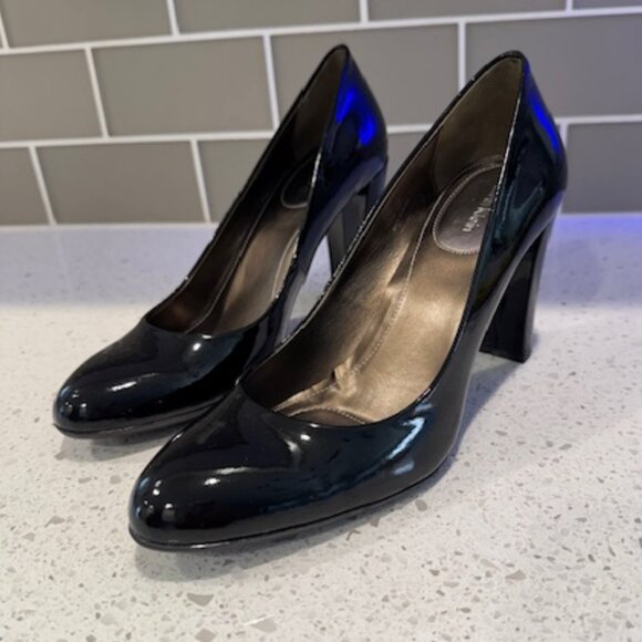 Calvin Klein “Olive” Patent Leather Pumps in Black, Size 9M - Picture 1 of 6